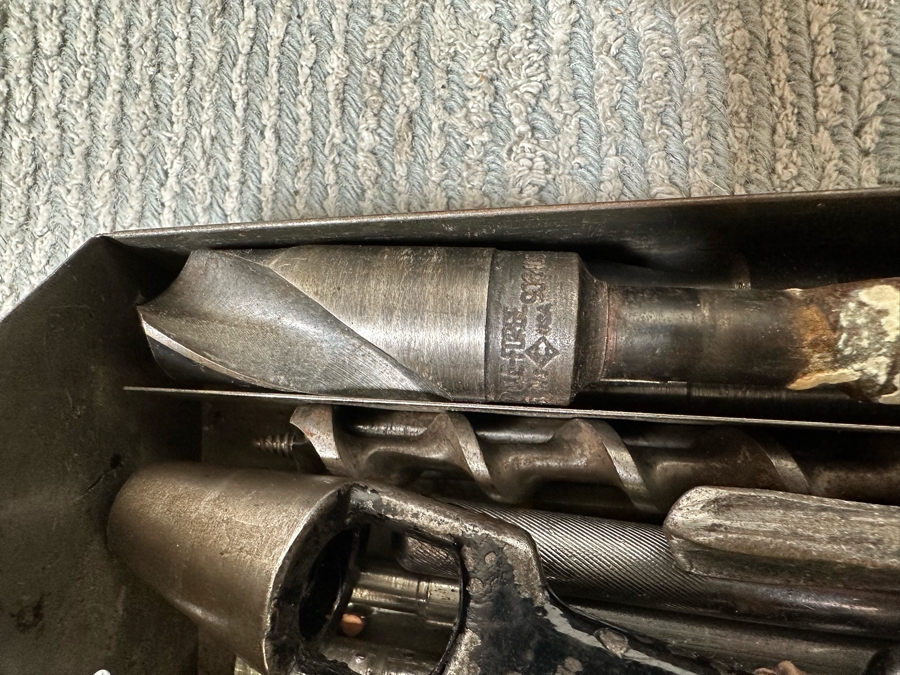 Vintage Crafstman Metal Toolbox With Tools 19.5W X 6D X 6H - See Photos [Photo 9]