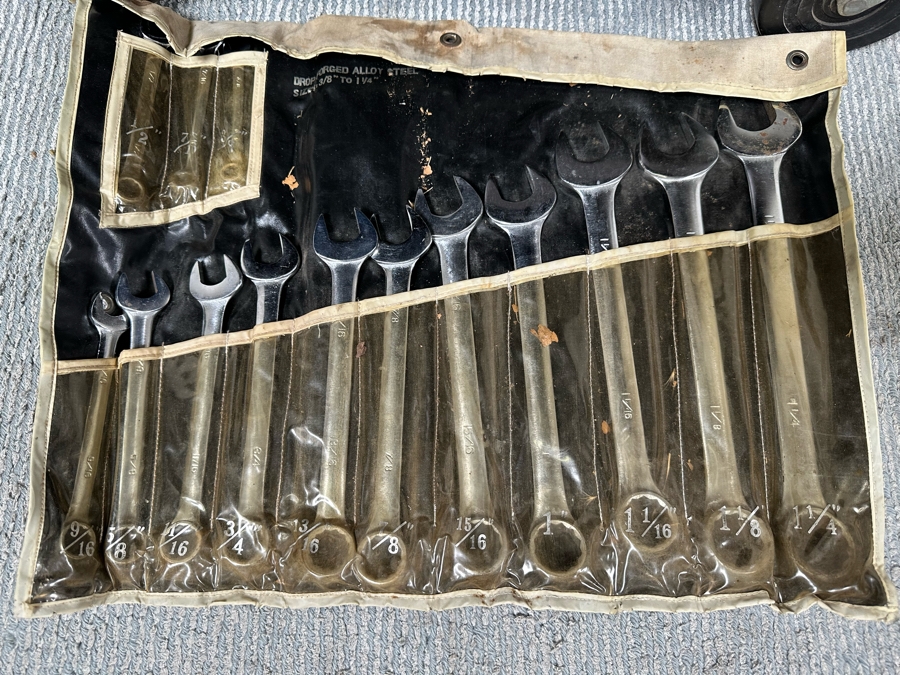 Kennedy Steel Tool Roller Cabinet Tool Chest 27W X 18D X 34H Filled With Tools - See Photos [Photo 6]