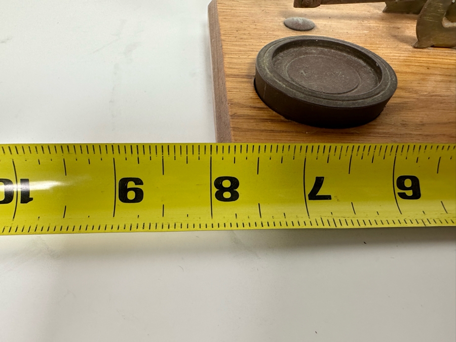 Vintage English Balance Scale 8W X 4D X 3H [Photo 8]
