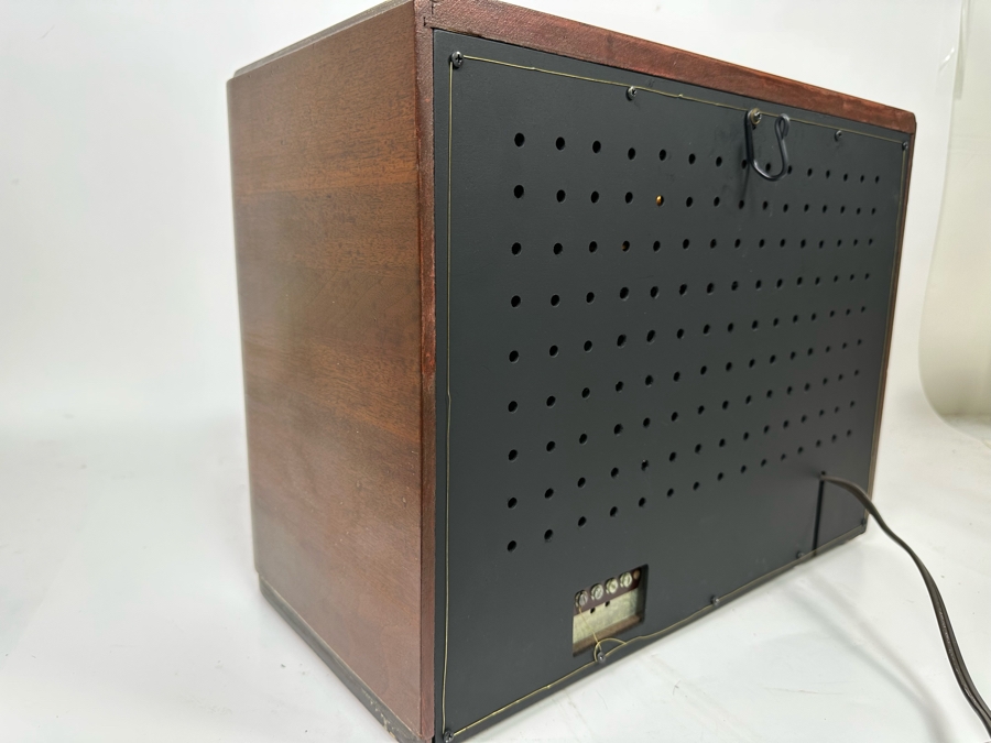 Mid-Century Philco Tube AM/SW Radio Working 18W X 10D X 14H [Photo 13]