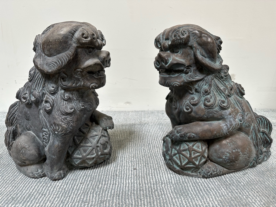 Pair Of Signed Mid-Century Foo Dogs Garden Statuary 16W X 11D X 16H [Photo 3]
