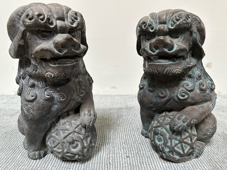 Pair Of Signed Mid-Century Foo Dogs Garden Statuary 16W X 11D X 16H [Photo 2]