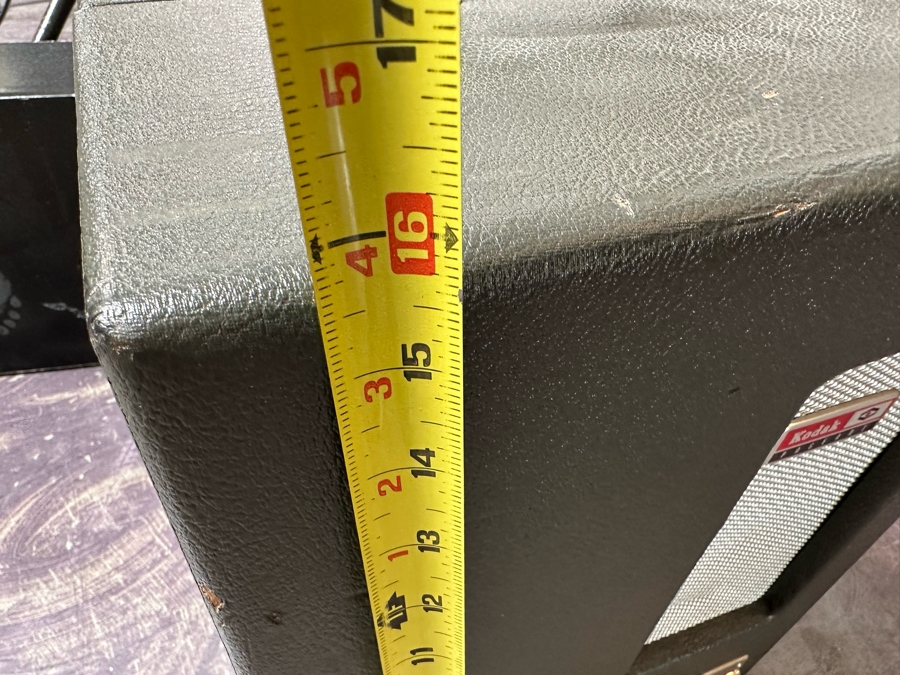 Vintage Kodak Pageant 16mm Moview / Sound Projector 12W X 11D X 16H [Photo 11]