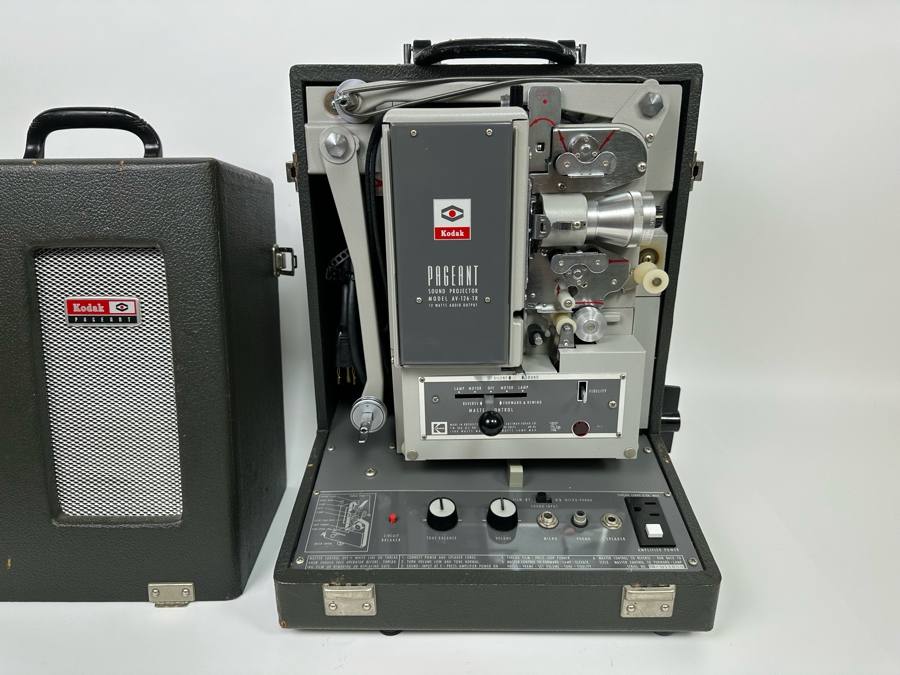 Vintage Kodak Pageant 16mm Moview / Sound Projector 12W X 11D X 16H [Photo 5]