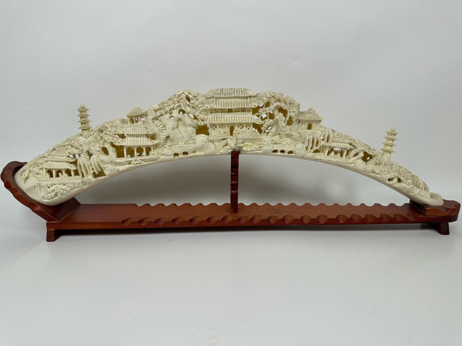 Faux Ivory Resin Decorative Sculpture 31W X 4D X 10H [Photo 11]