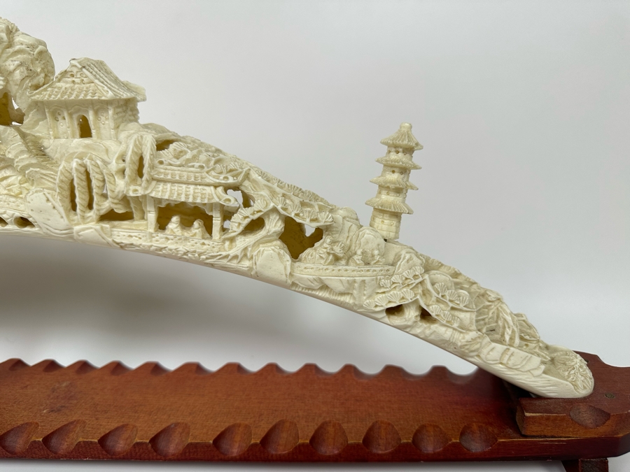 Faux Ivory Resin Decorative Sculpture 31W X 4D X 10H [Photo 17]