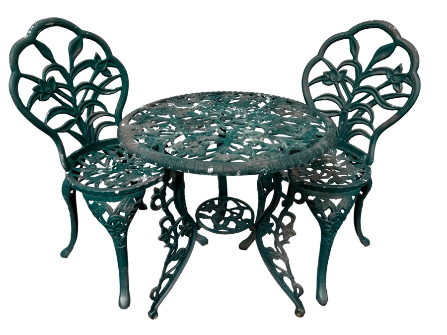Outdoor Cast Aluminum Outdoor Patio Furniture Set With 24'R Table And Two Chairs (Paint Is Peeling) [Photo 1]