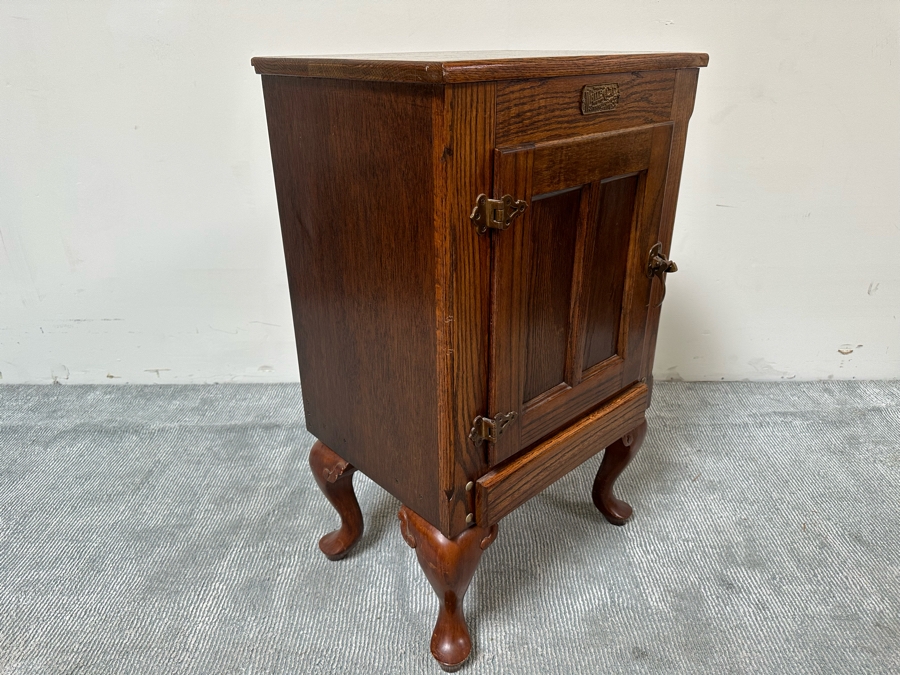 White Clad Reproduction Ice Box Cabinet 22W X 16D X 36H [Photo 6]