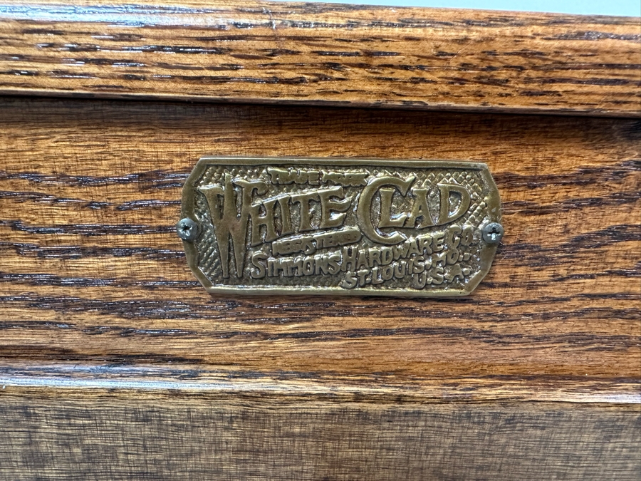 White Clad Reproduction Ice Box Cabinet 22W X 16D X 36H [Photo 4]