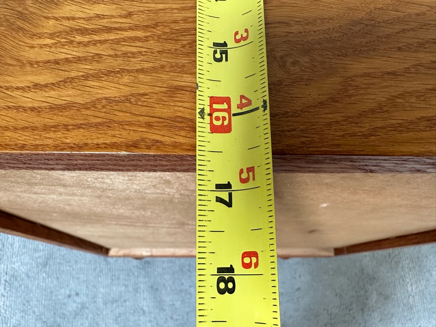 White Clad Reproduction Ice Box Cabinet 22.5W X 16.5D X 35H [Photo 9]