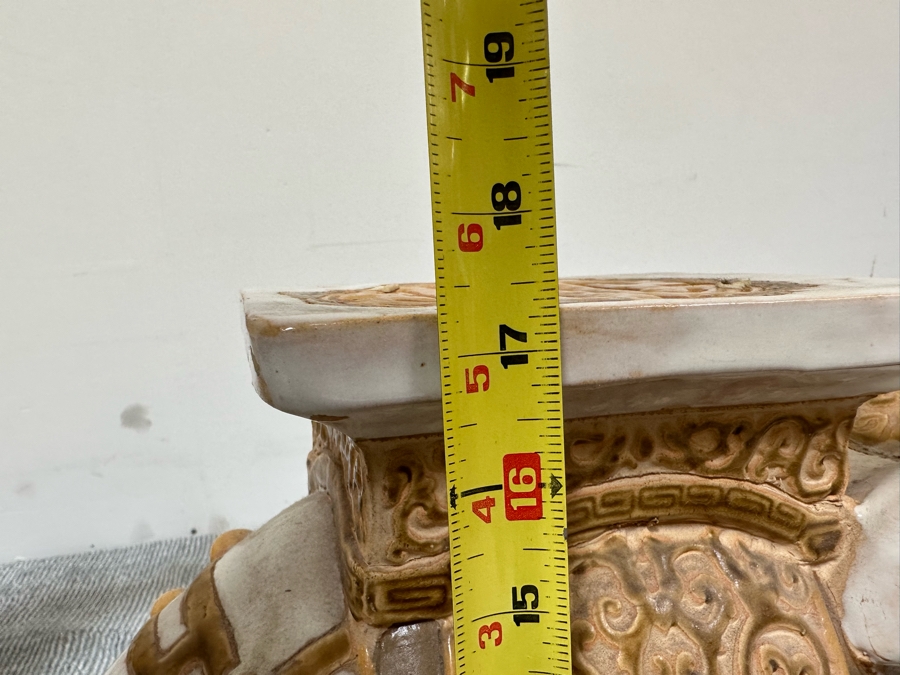 Pair Of Vintage White & Gold Elephant Garden Seats Plant Stands 15.5W X 8D X 17H [Photo 15]