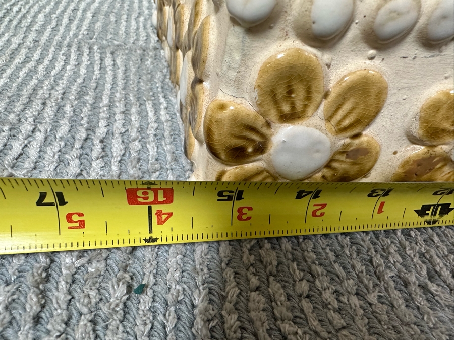 Pair Of Vintage White & Gold Elephant Garden Seats Plant Stands 15.5W X 8D X 17H [Photo 13]