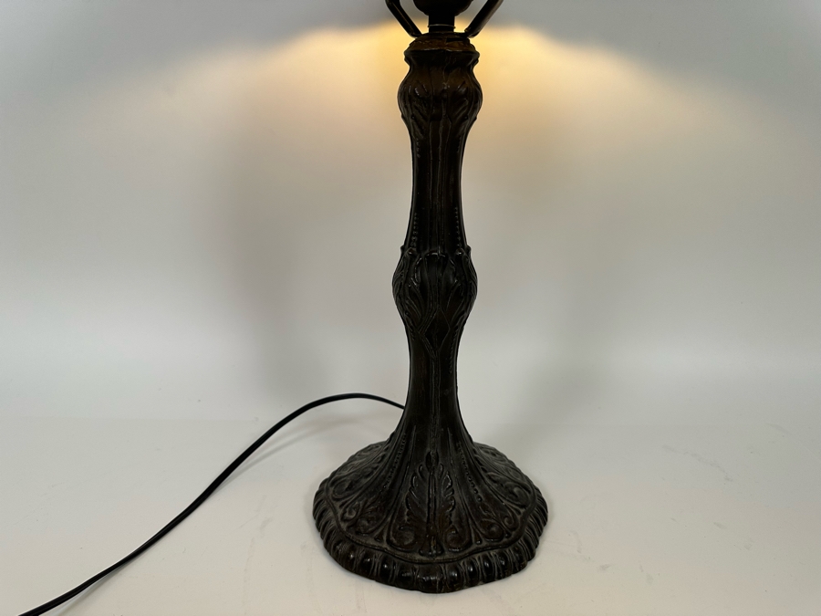 Stained Glass Lamp 23H [Photo 4]