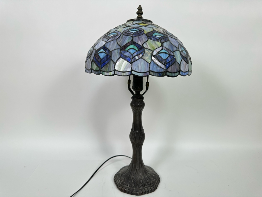 Stained Glass Lamp 23H [Photo 5]