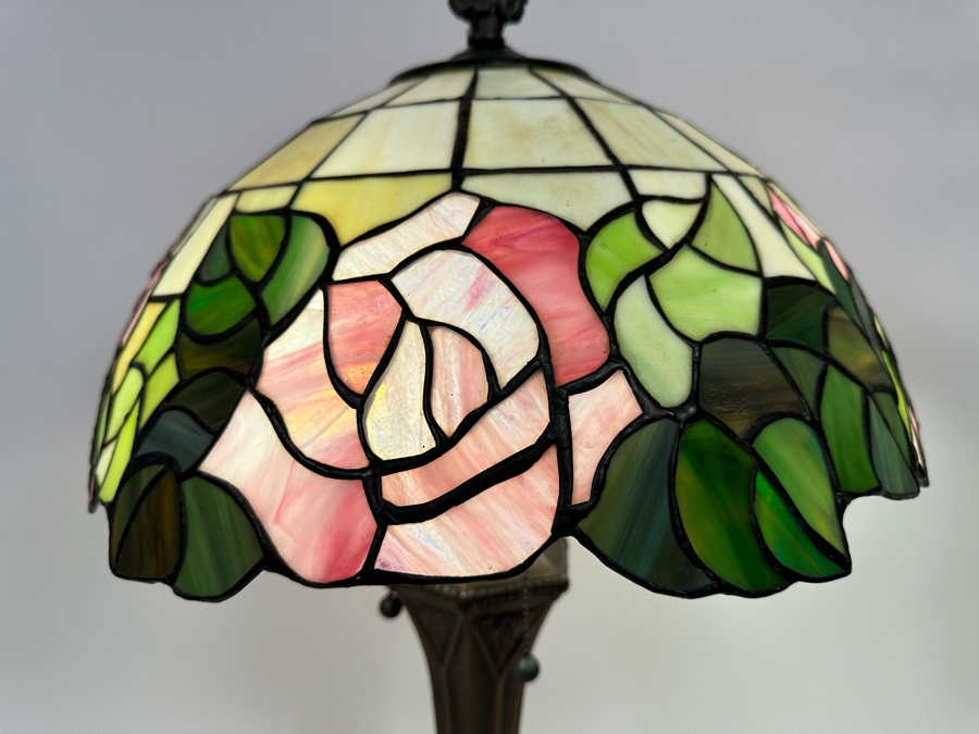 Stained Glass Lamp 27H [Photo 2]