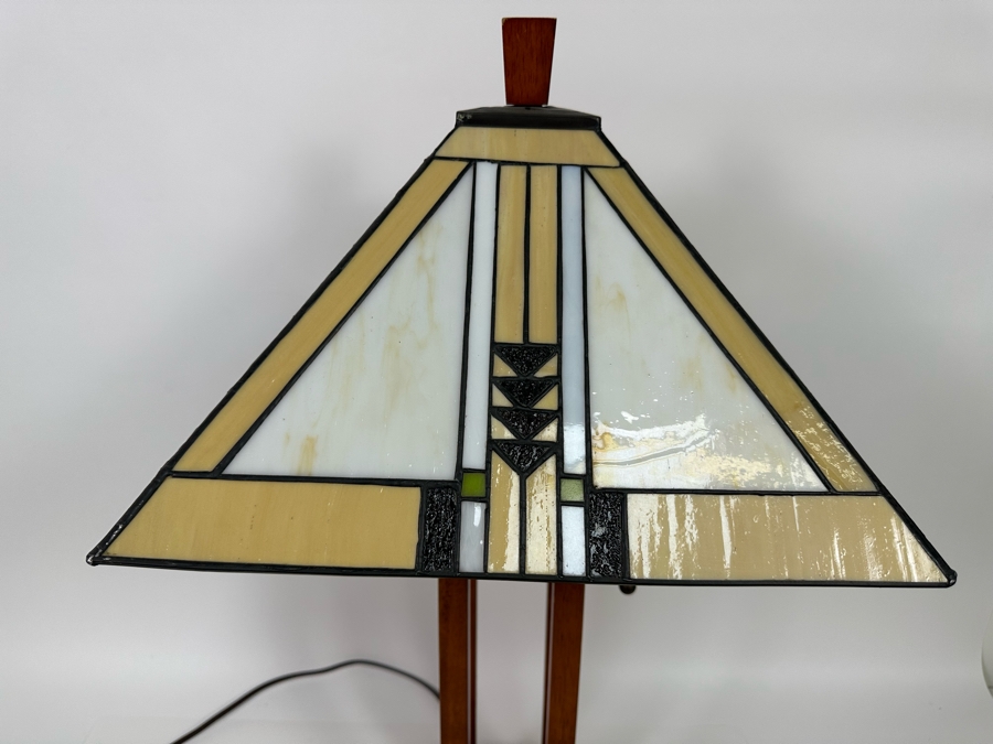 Stained Glass Lamp 27H [Photo 2]