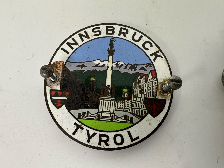 Collection Of Vintage Vehicle Car Grille Badges Emblems [Photo 17]