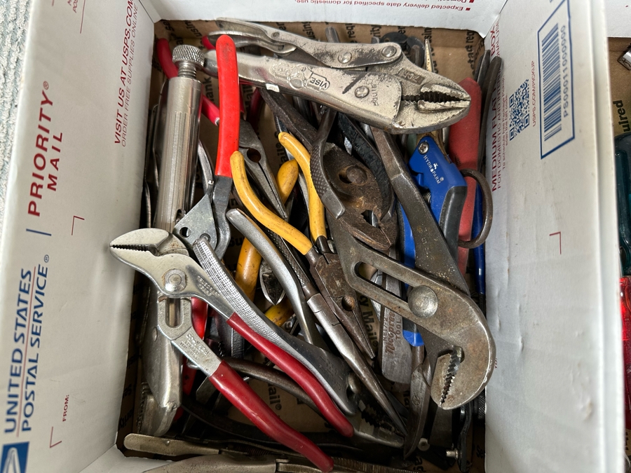 Large Tool Lot - See Photos [Photo 3]