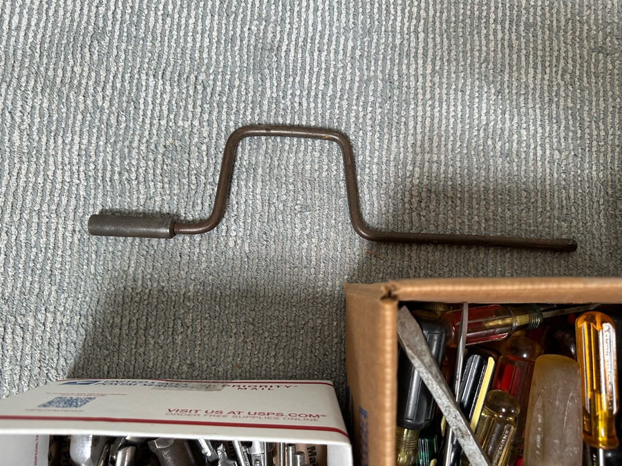 Large Tool Lot - See Photos [Photo 17]