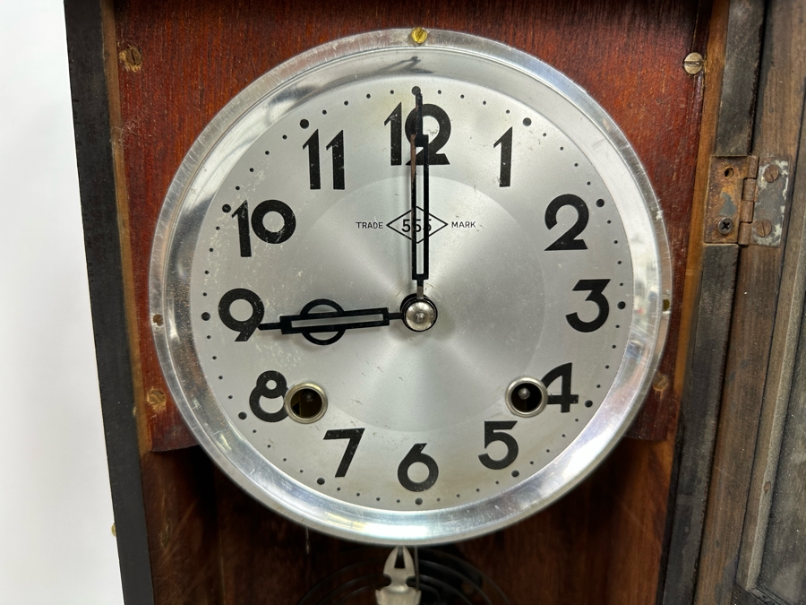 Vintage Working Pendulum Wall Clock 9W X 5D X 19H [Photo 10]