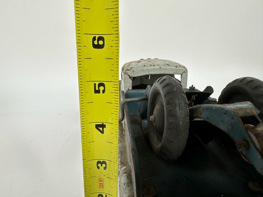Old 1940s Lincoln Toy Truck Pressed Steel Tow Truck 13W X 4D X 5H [Photo 14]