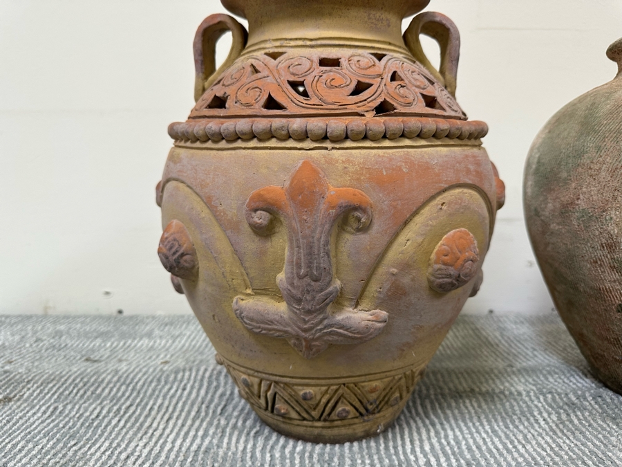 Pair Of Flower Pots 13H And 14H [Photo 6]