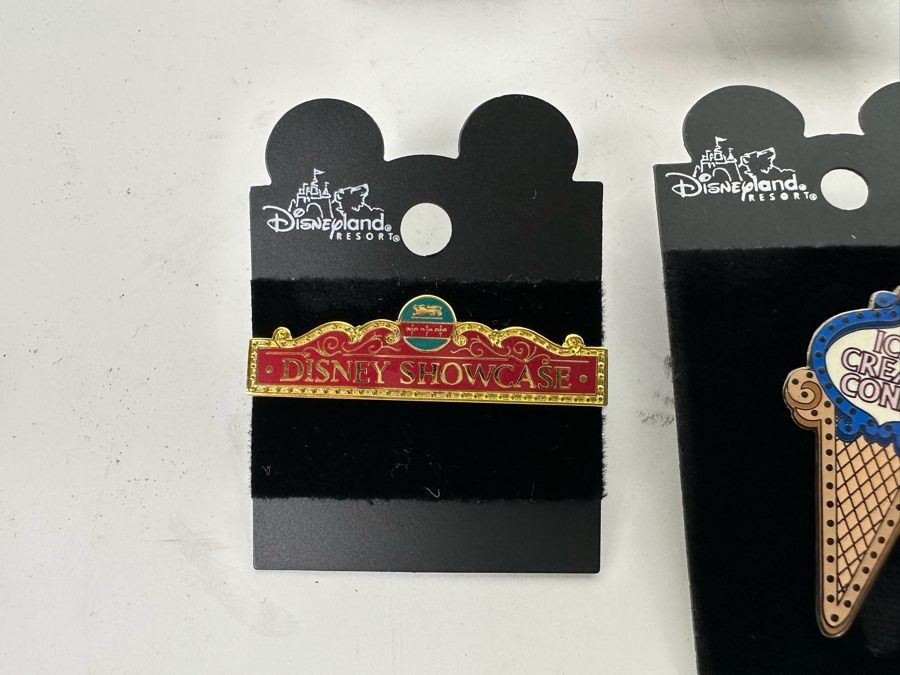 Collection Of Vintage Disneyland Trading Pins New On Cards Two Limited ...