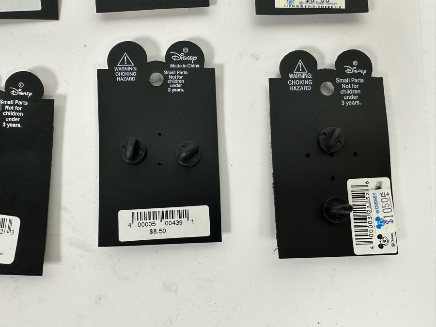 Collection Of Vintage Disneyland Trading Pins New On Cards Two Limited Edition Pins [Photo 25]