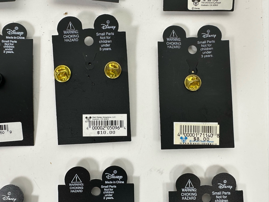 Collection Of Vintage Disneyland Trading Pins New On Cards Two Limited Edition Pins [Photo 24]