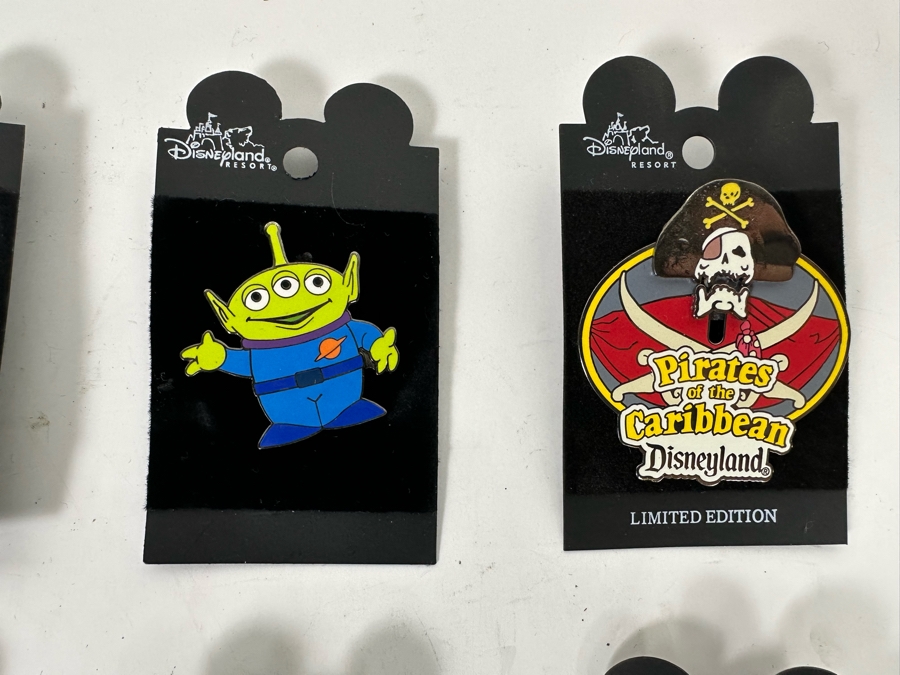 Collection Of Vintage Disneyland Trading Pins New On Cards Four Limited Edition Pins [Photo 4]