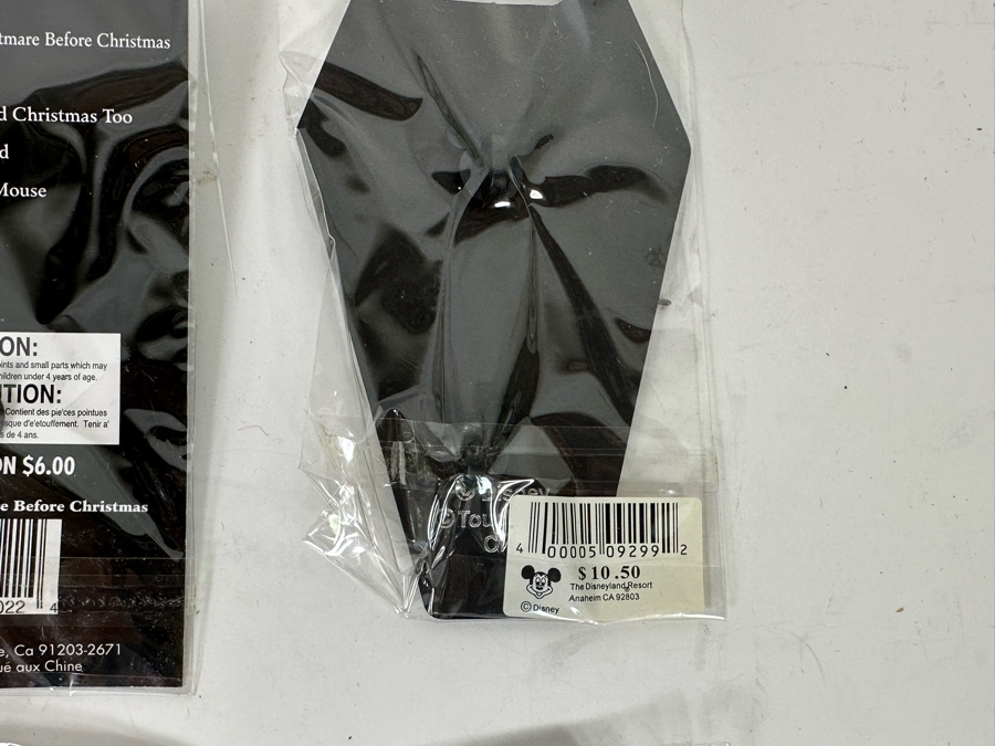 Collection Of Vintage Disneyland Trading Pins New On Cards Tim Burton's The Nightmare Before Christmas [Photo 13]