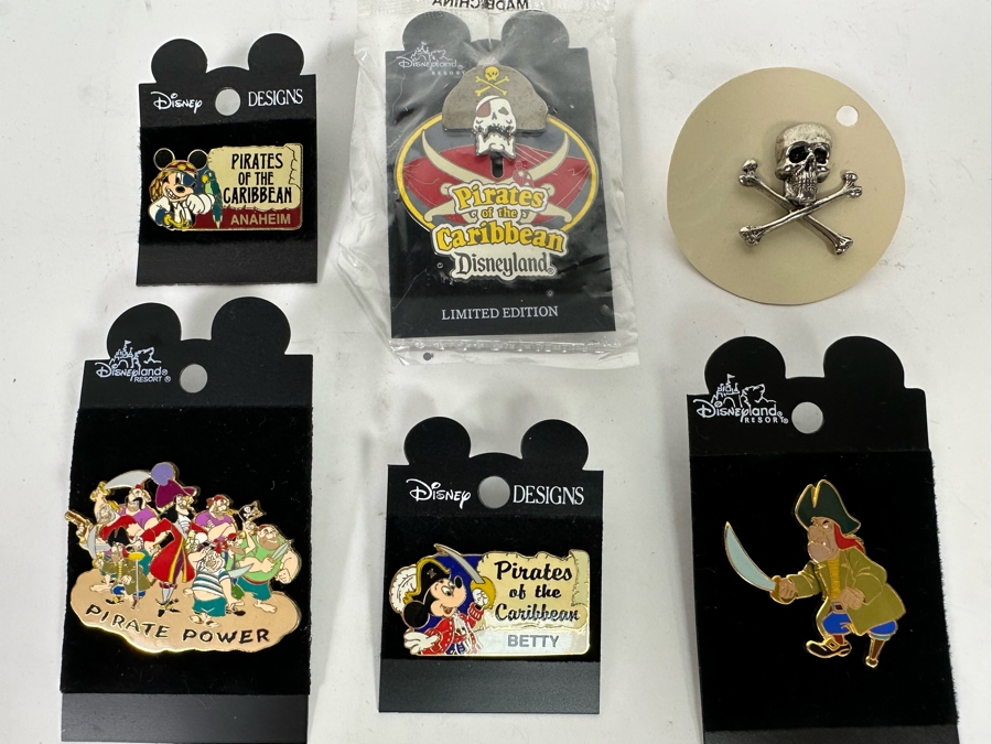 Collection Of Vintage Disneyland Trading Pins Mostly New On Cards One Limited Edition Pirates Of The Caribbean [Photo 3]
