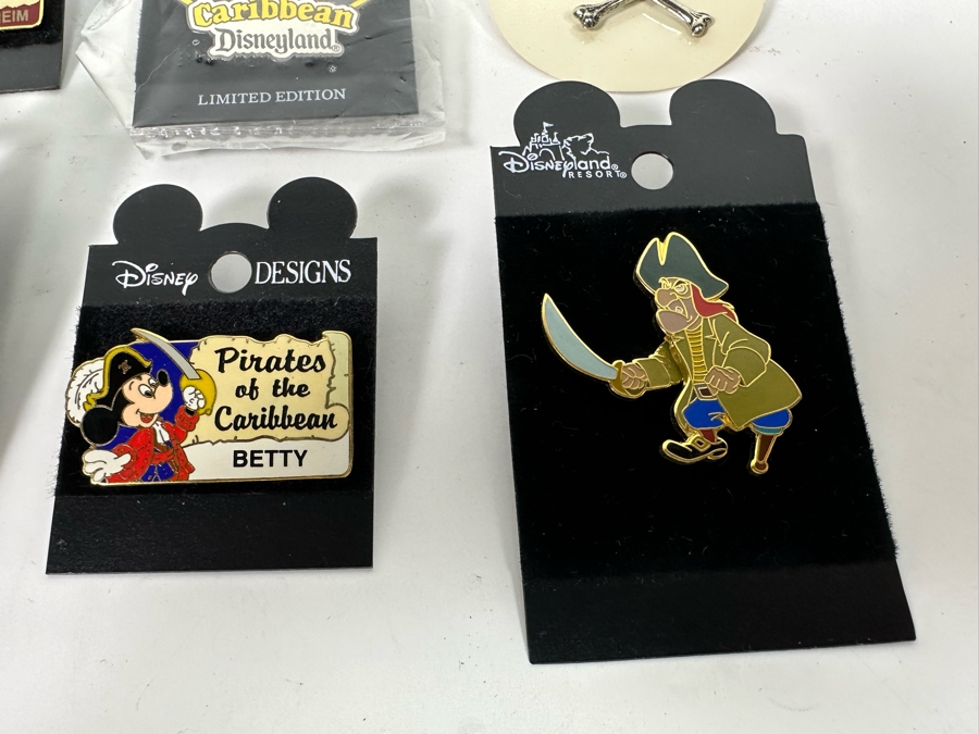 Collection Of Vintage Disneyland Trading Pins Mostly New On Cards One Limited Edition Pirates Of The Caribbean [Photo 8]