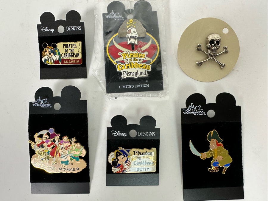 Collection Of Vintage Disneyland Trading Pins Mostly New On Cards One Limited Edition Pirates Of The Caribbean [Photo 2]