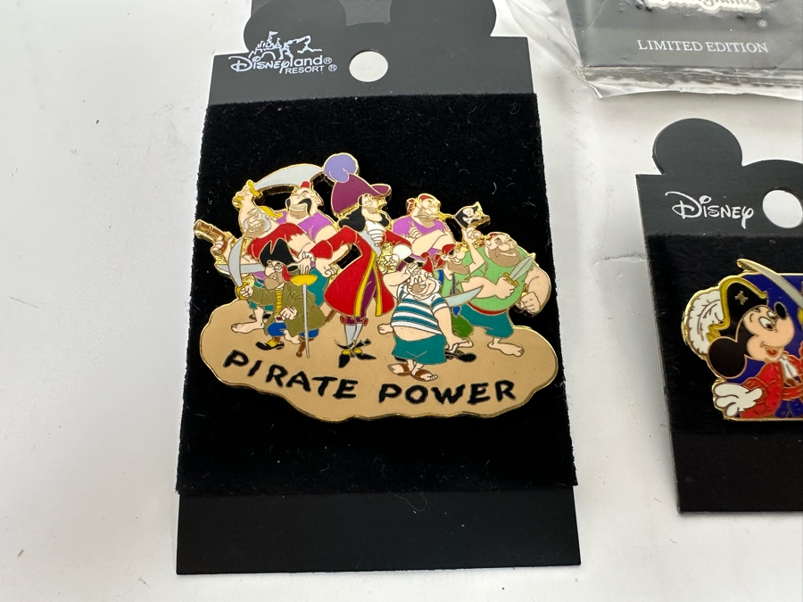 Collection Of Vintage Disneyland Trading Pins Mostly New On Cards One Limited Edition Pirates Of The Caribbean [Photo 7]