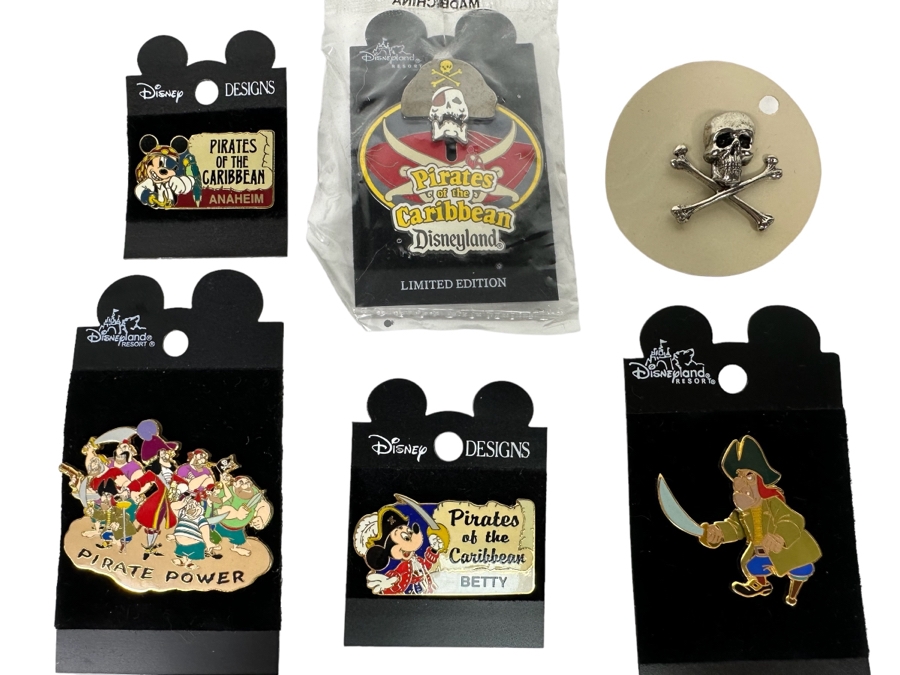 Collection Of Vintage Disneyland Trading Pins Mostly New On Cards One Limited Edition Pirates Of The Caribbean