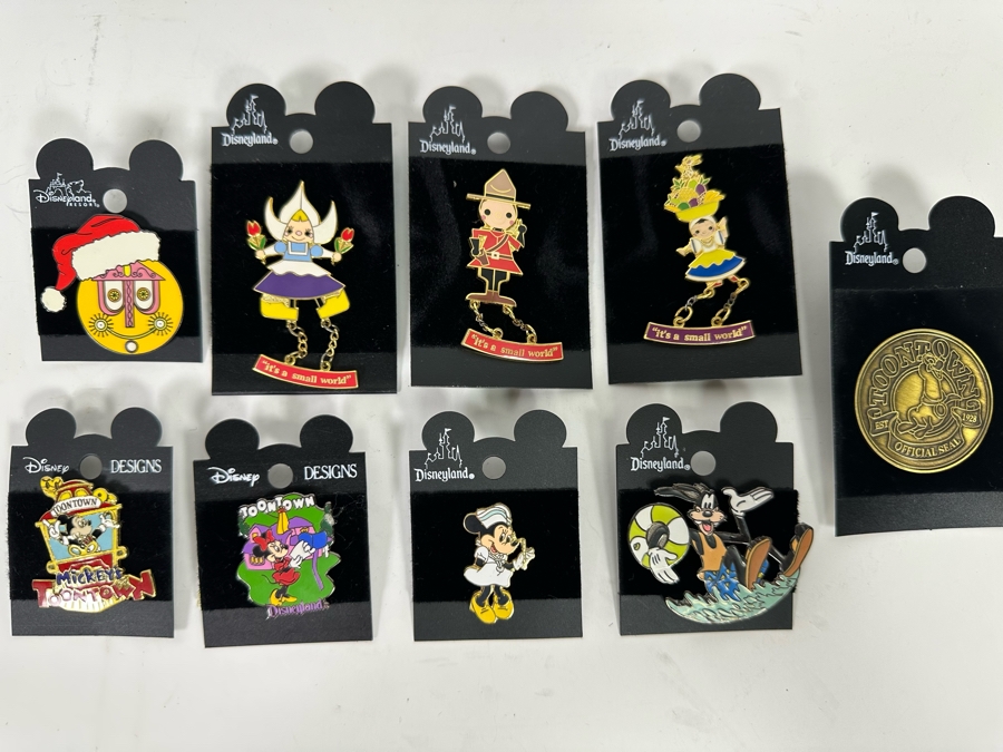 Collection Of Vintage Disneyland Trading Pins New On Cards It's A Small World [Photo 3]