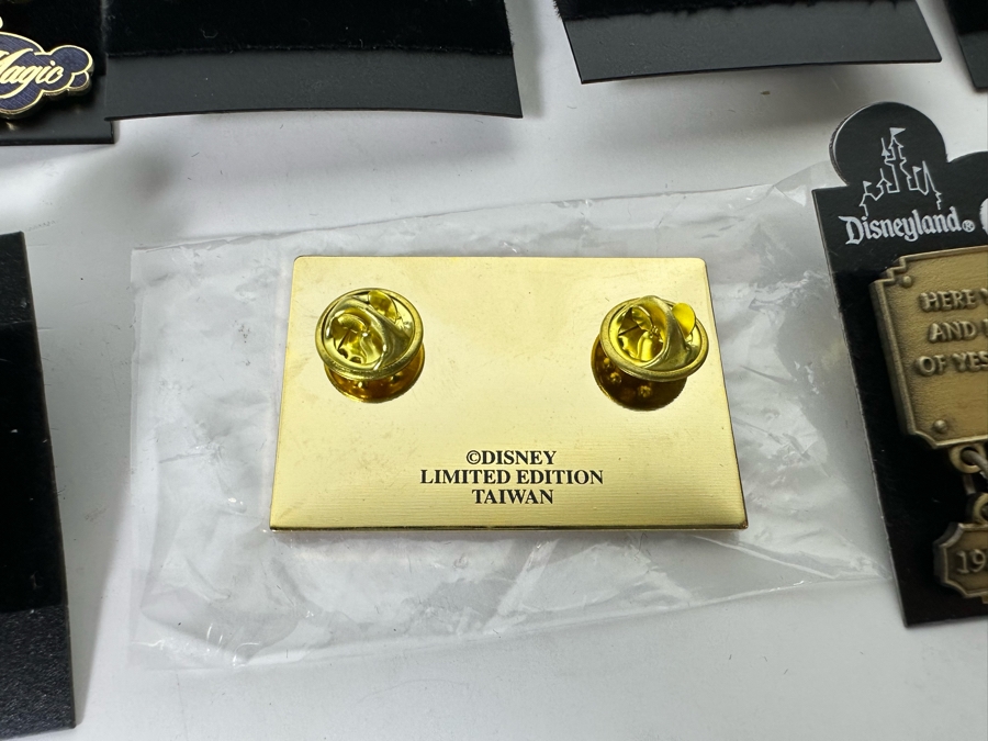 Collection Of Vintage Disneyland Trading Pins Most Are New On Cards [Photo 10]