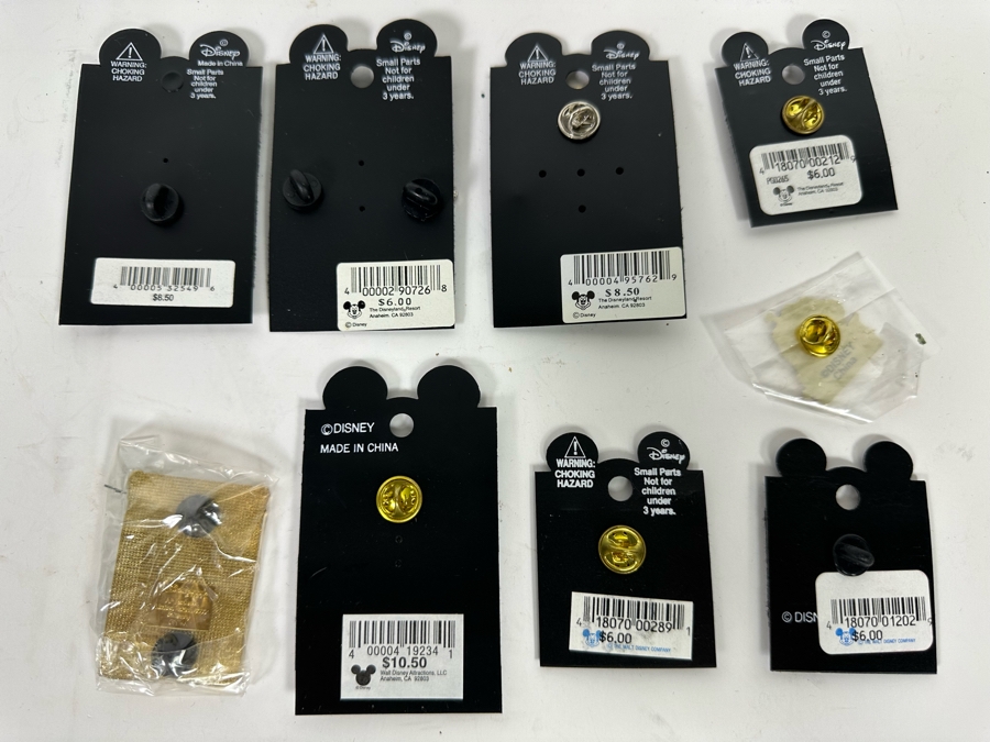 Collection Of Vintage Disneyland Trading Pins One Limited Edition Pin Some New On Cards [Photo 14]