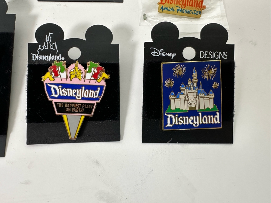Collection Of Vintage Disneyland Trading Pins One Limited Edition Pin Some New On Cards [Photo 11]