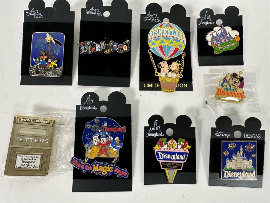 Collection Of Vintage Disneyland Trading Pins One Limited Edition Pin ...