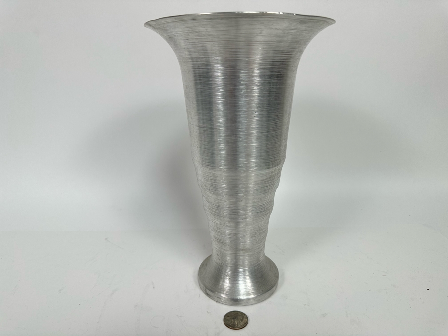 Vintage Art Deco WIRA Spun Brushed Aluminum Vase 10.5H [Photo 2]