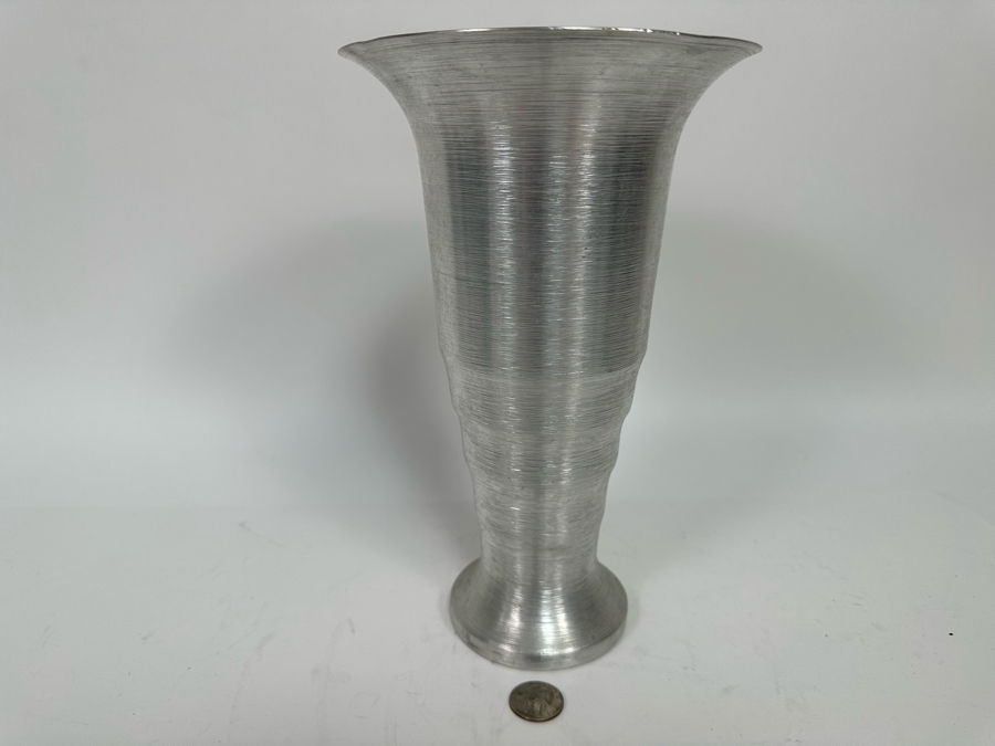 Vintage Art Deco WIRA Spun Brushed Aluminum Vase 10.5H [Photo 3]