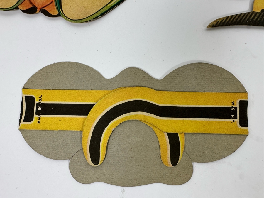 Collection Of Vintage Halloween Party Masks [Photo 5]