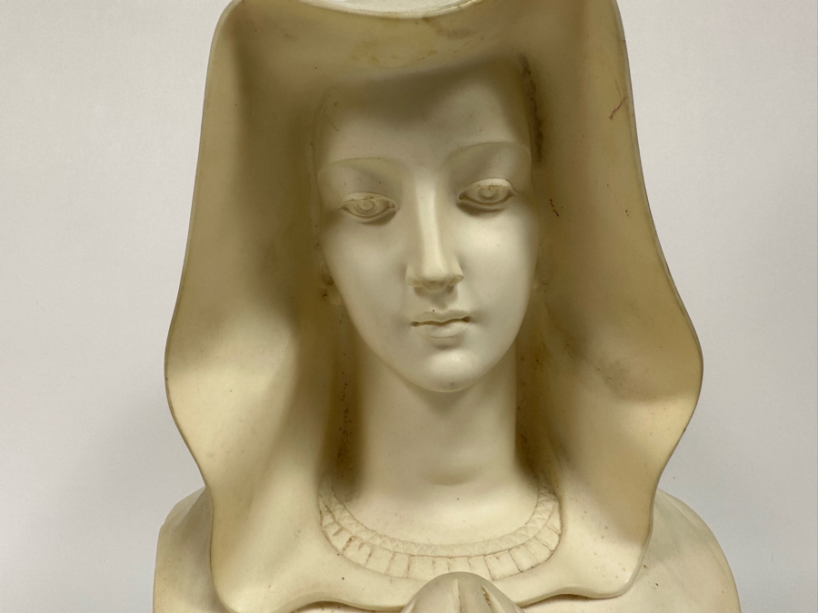 Vintage Virgin Mary Resin Arnoldo Giannelli Bust Sculpture Signed A. Giannelli 8W X 6D X 11H [Photo 4]