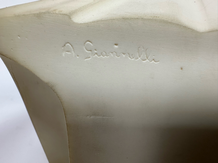 Vintage Virgin Mary Resin Arnoldo Giannelli Bust Sculpture Signed A. Giannelli 8W X 6D X 11H [Photo 12]