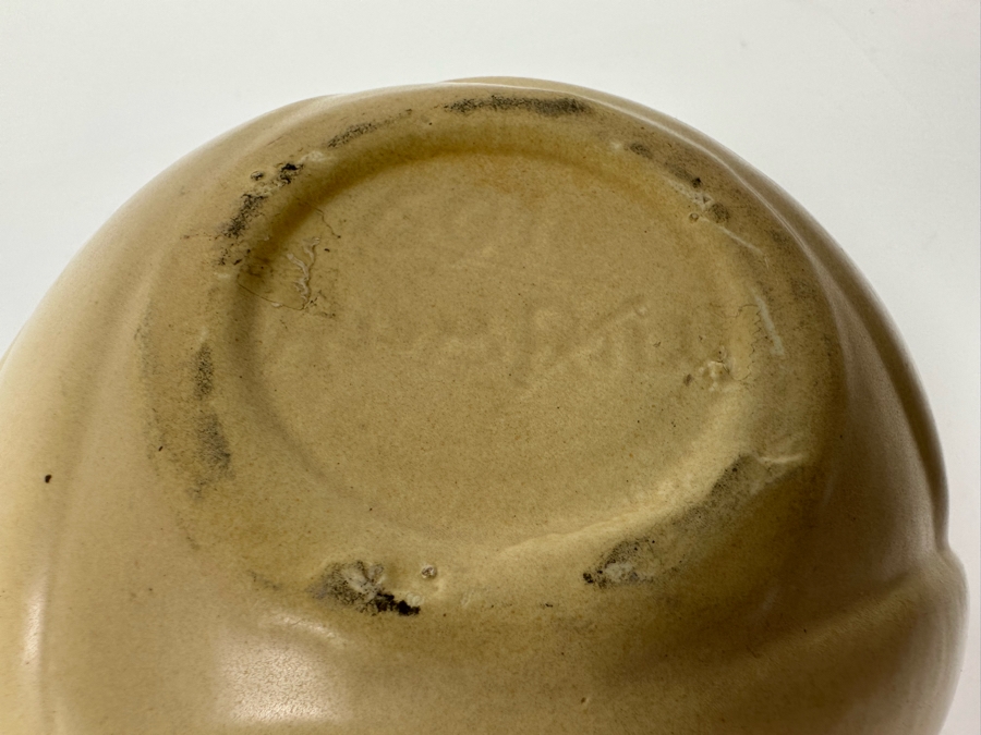 George Rumrill Vintage Art Deco Pottery Vase 601 6W X 6H [Photo 6]