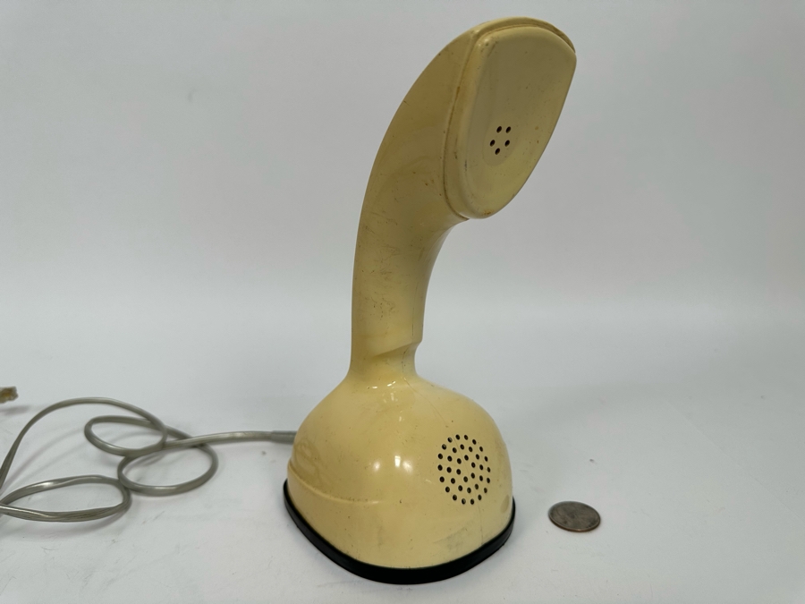 Vintage Collectible Ericofon One-Piece Telephone By The Ericsson Company Of Sweden Featured In The Museum Of Modern Art In NYC 3.5W X 4D X 8H [Photo 4]