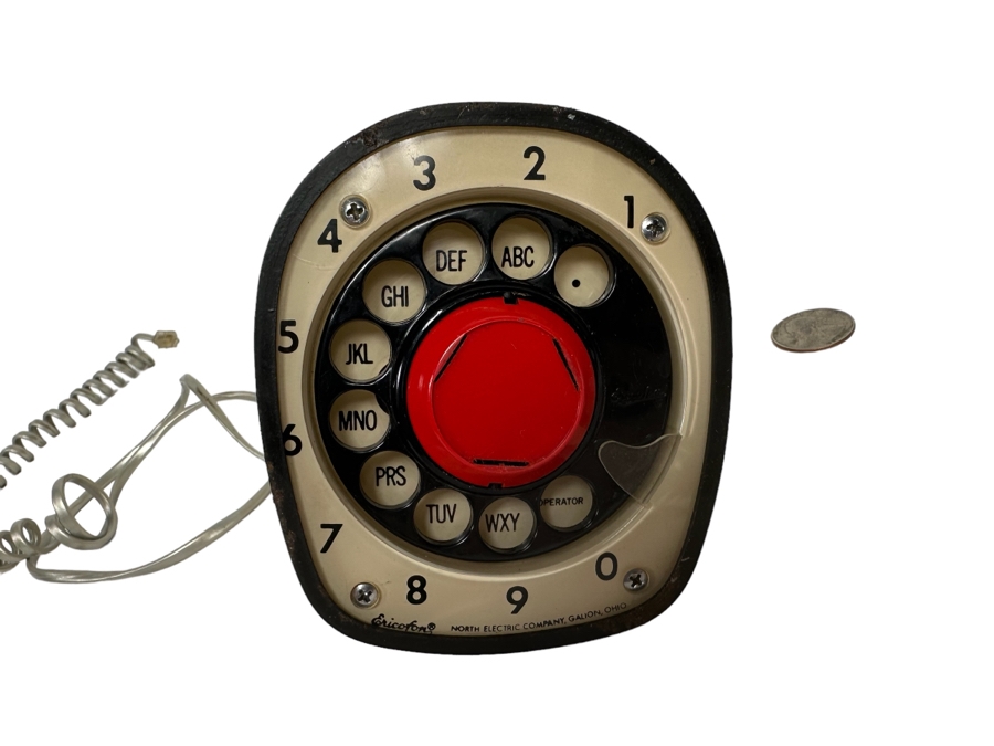 Vintage Collectible Ericofon One-Piece Telephone By The Ericsson Company Of Sweden Featured In The Museum Of Modern Art In NYC 3.5W X 4D X 8H [Photo 3]