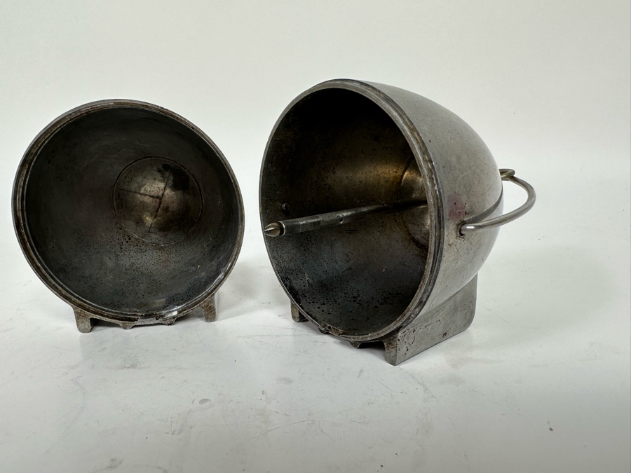 Raymond Barton Machine Age Art Deco Aluminum Top-O-Stove Potato Baker By Na-Mac Co Zeppelin Design 7W X 3.5D X 3.5H [Photo 10]